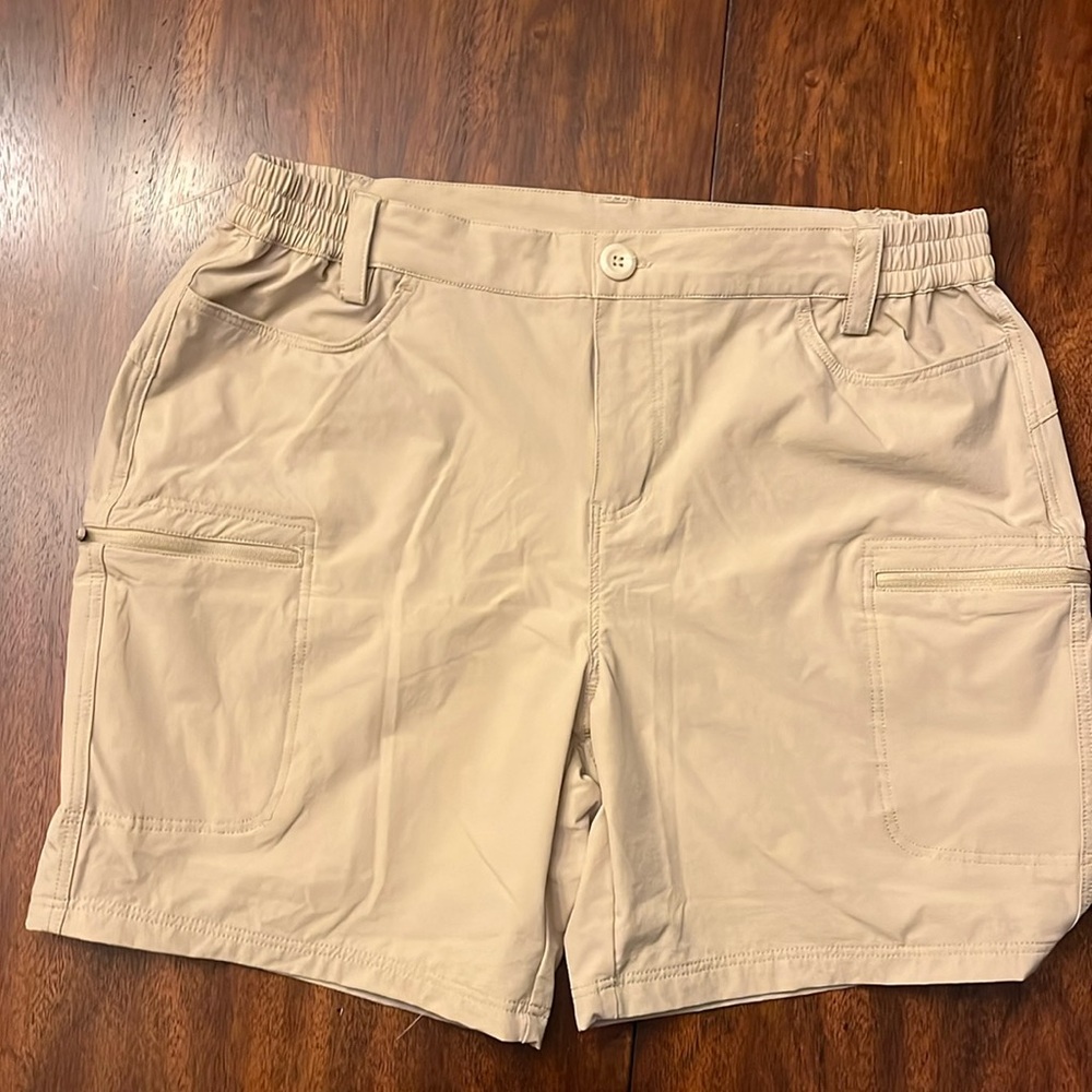 Willit women’s golf shorts size L